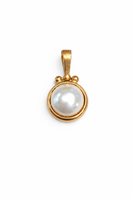 Charm Idee Preziose dal 1987 Woman in Yellow Gold Perla IP.CHK18G/150